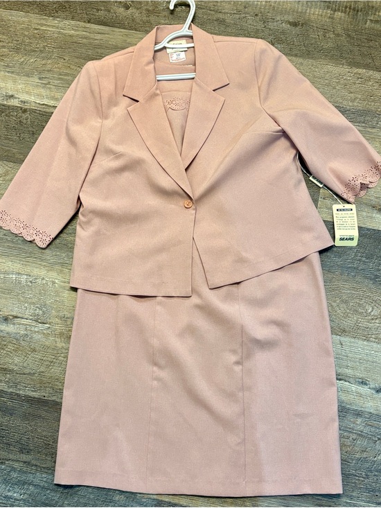 Sears Jackets & Blazers - Classic Women's Two-Piece Dusty Rose Skirt Suit